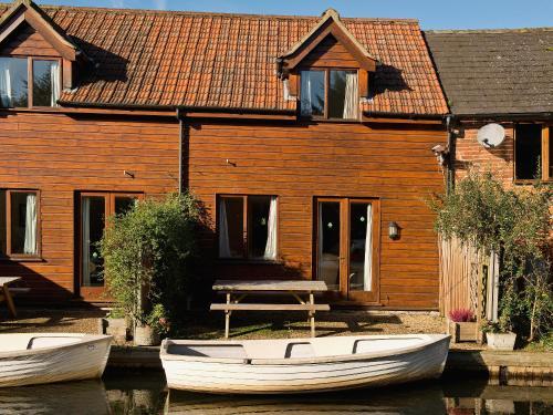 Grebe Cottage