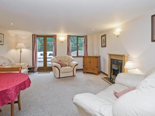 Grebe Cottage