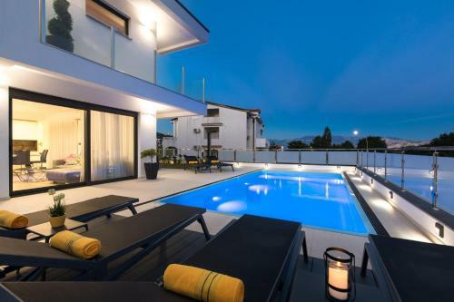 Villa Supernus