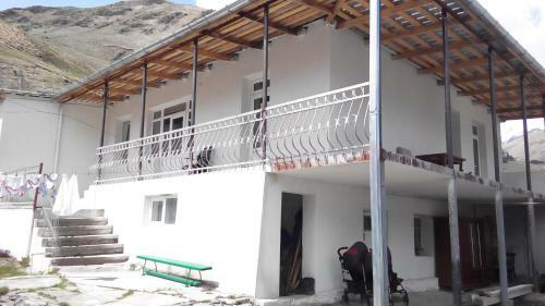 Hostal Guest House Temur Sujashvili