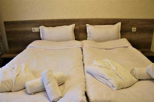 Hotel Ketino's Home