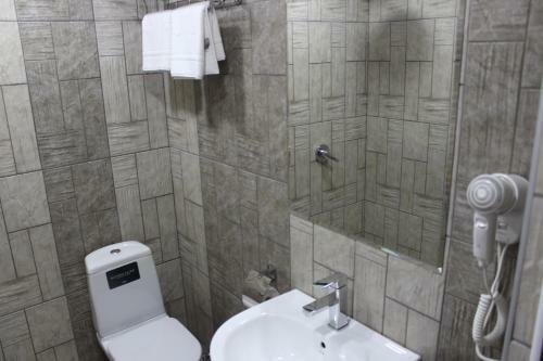 Hotel Ketino's Home