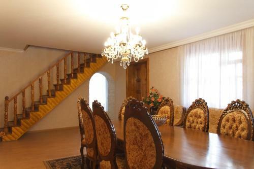 Hostal Sunny Mountain House
