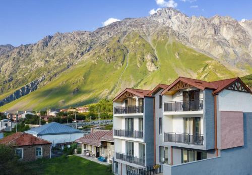 Hostal Peak View Kazbegi