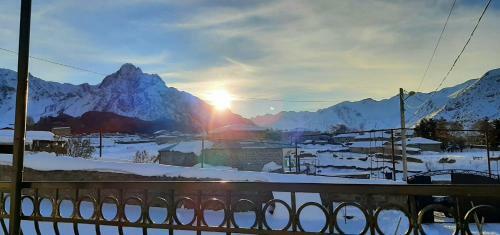 Hostal Hotel Garbani