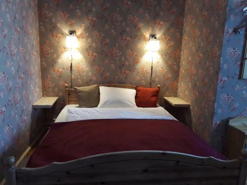 Hostal Centra Apartamenti