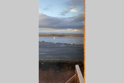 On The Harbour - Unrivalled Views Of Amble's Harbour And Estuary