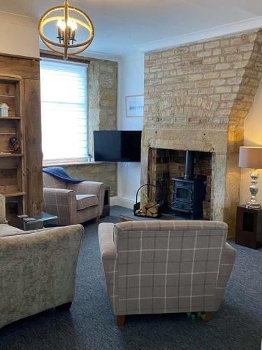 On The Harbour - Unrivalled Views Of Amble's Harbour And Estuary