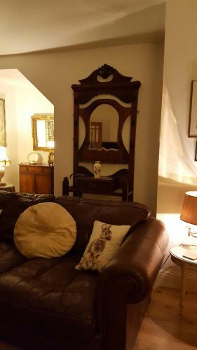 Wind Rose Cottage