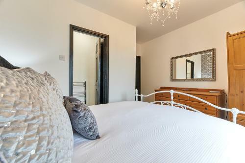 Host & Stay - Blacksmith's Cottage