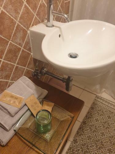 Hostal UNA Finestra Sul Borgo
