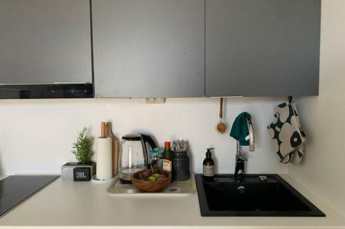 Apartamento Yksi� J�rvenp��ss�