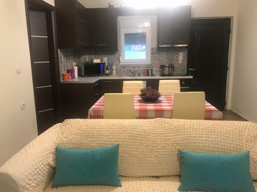 Maria's Traditional Sweet Home