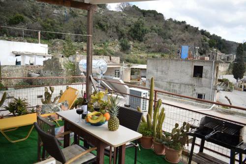 Ioannis Holiday Home