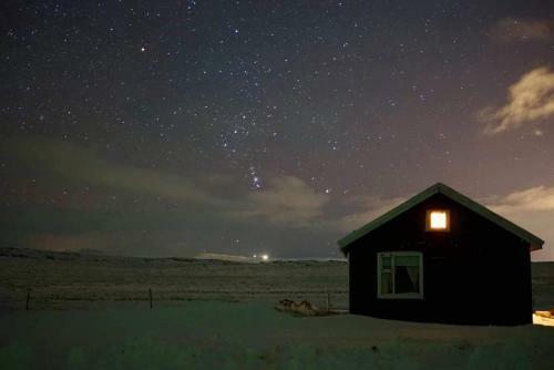 �b�t - Riverside Cottage