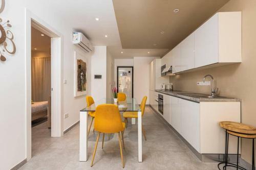 Sliema Smart Seaview Apartment