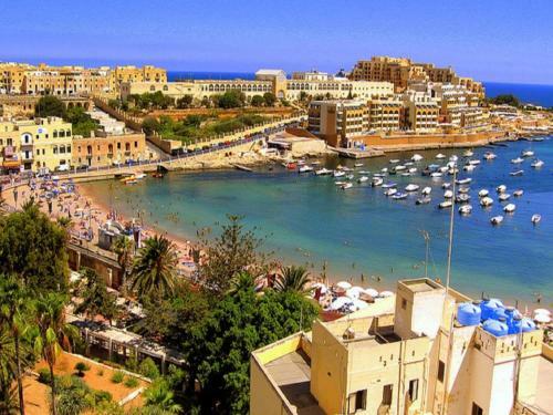 Deluxe Apartment With Valletta And Harbour Views