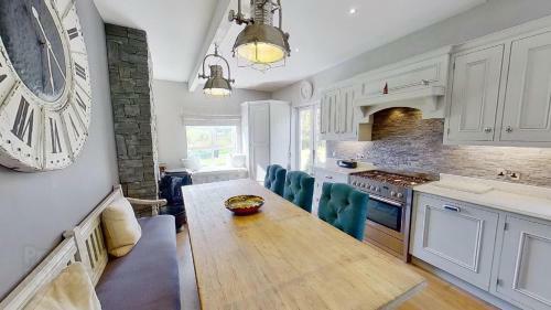 Villa Luxury Wild Atlantic Way Accommodation With Sea Views And Free Wifi