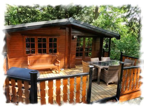 Lodge Blelham Tarn (log Cabin)