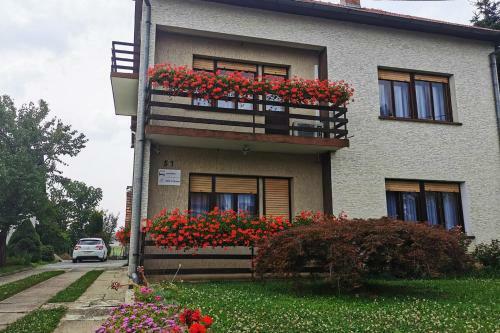 Apartman ?kudar