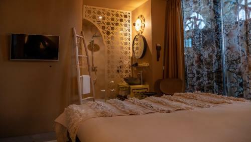 Hotel Bizar Bazar