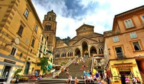 Hostal Zia Pupetta Suites
