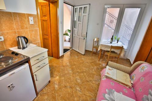 Apartments Vitic