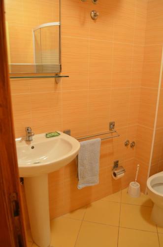 Apartment Folic Sutomore