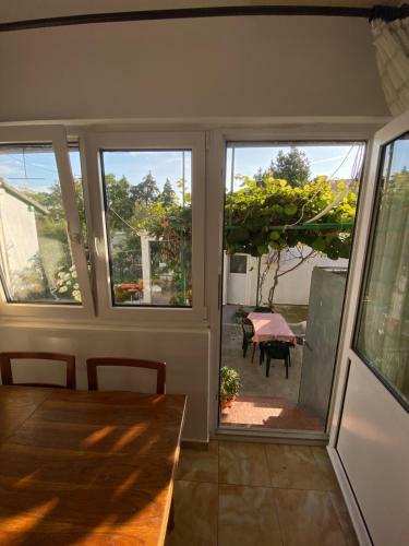 Apartmani Perovic