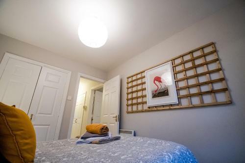 Beautiful And Spacious 2 Bedroom Apartment With Stunning Beach Views