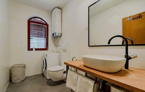 Apartamentos Beachfront Villa Tempera With Seaview
