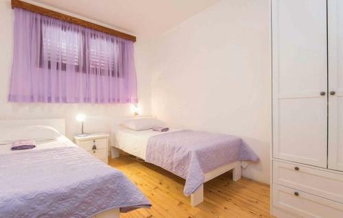 Apartamentos Beachfront Villa Tempera With Seaview