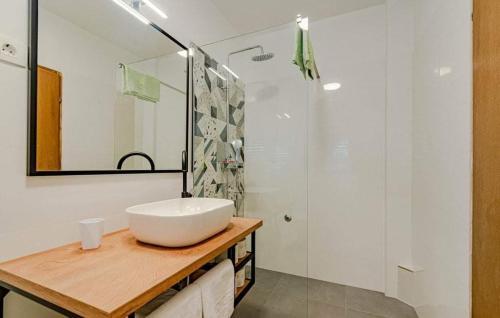 Apartamentos Beachfront Villa Tempera With Seaview
