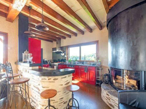 Plush Holiday Home In Altillac With A Private Swimming Pool