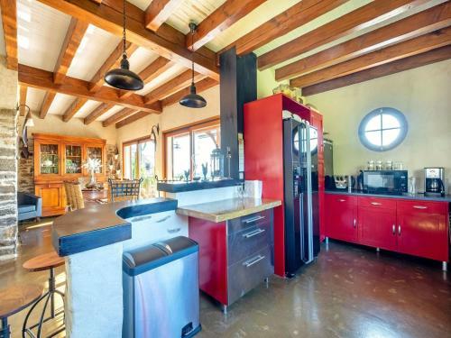Plush Holiday Home In Altillac With A Private Swimming Pool