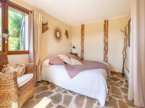 Plush Holiday Home In Altillac With A Private Swimming Pool