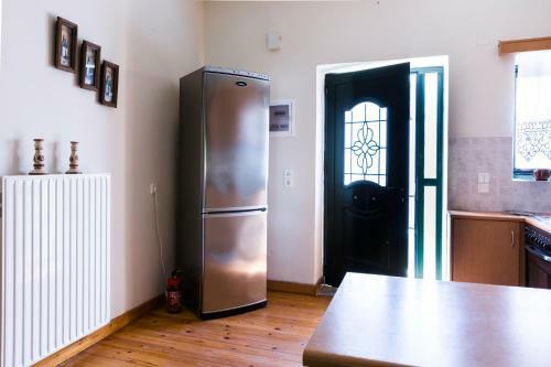 Traditional Stone Maisonette In Anogeia