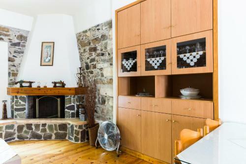 Traditional Stone Maisonette In Anogeia