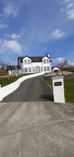 Hillside House- Wild Atlantic Way