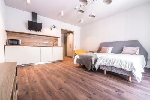 Tamara Suites & Apartments