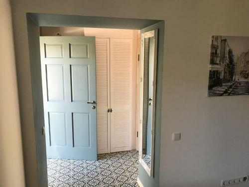 Apartment Near By Sea