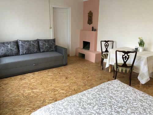 Apartment In Private House Near The Beach And River