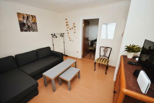 Apartment In Private House Near The Beach And River