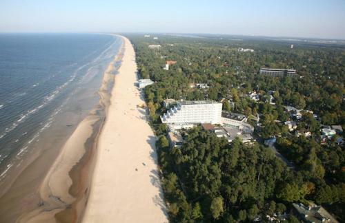 Apartment In Private House Near The Beach And River