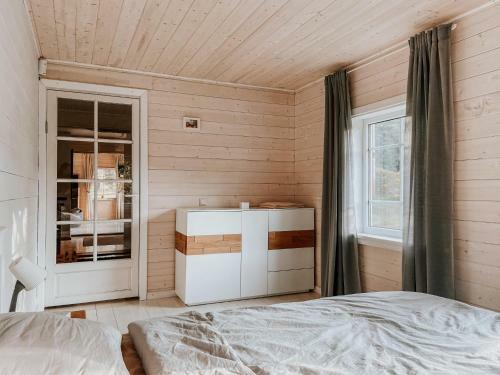 Barbaripolis Cottage In The Forest