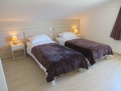 Luka Apartments