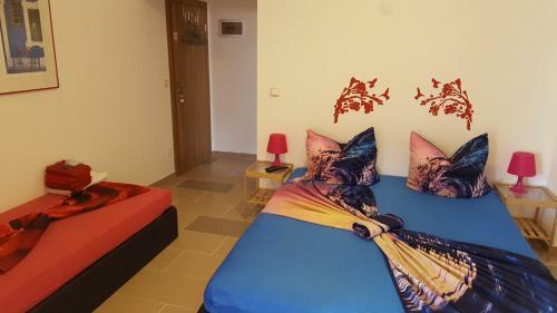 Apartments Megi