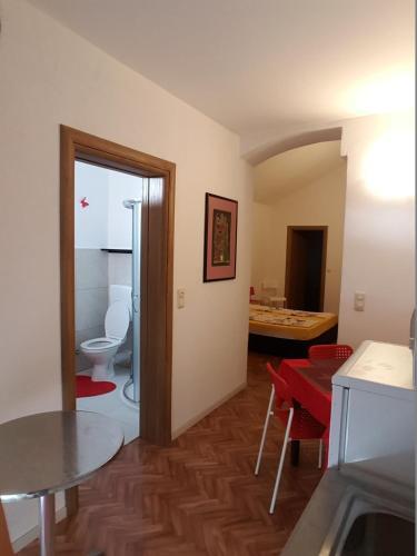 Apartments Megi