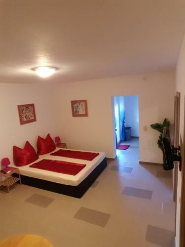 Apartments Megi