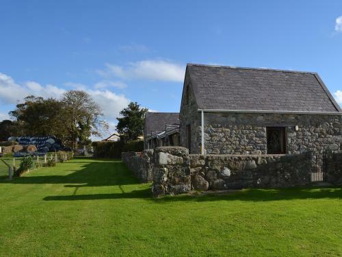 Dwyfach